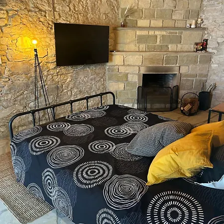 The Hideaway Apartment *