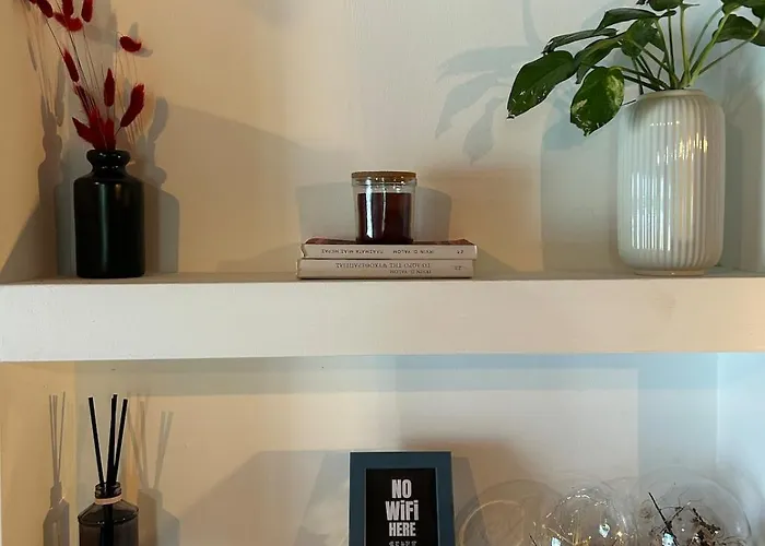 アパート The Hideaway