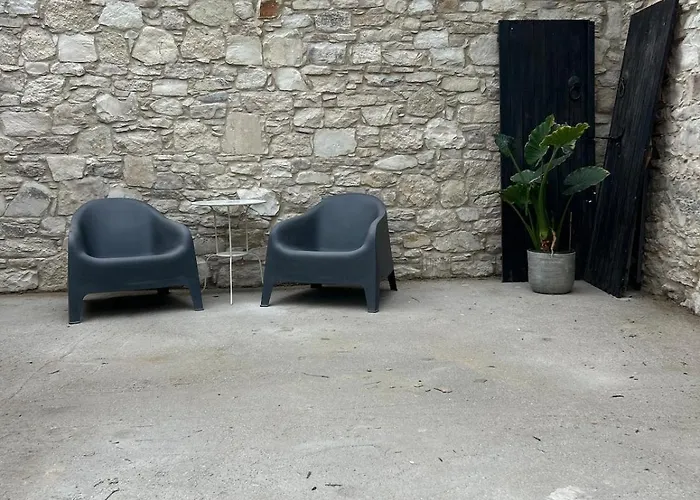 Lägenhet The Hideaway Arminou